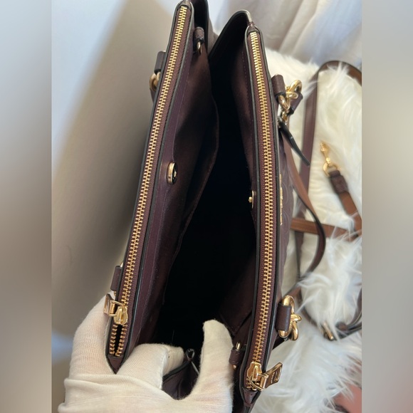 Coach crossbody/ handbag purse - Picture 7 of 14